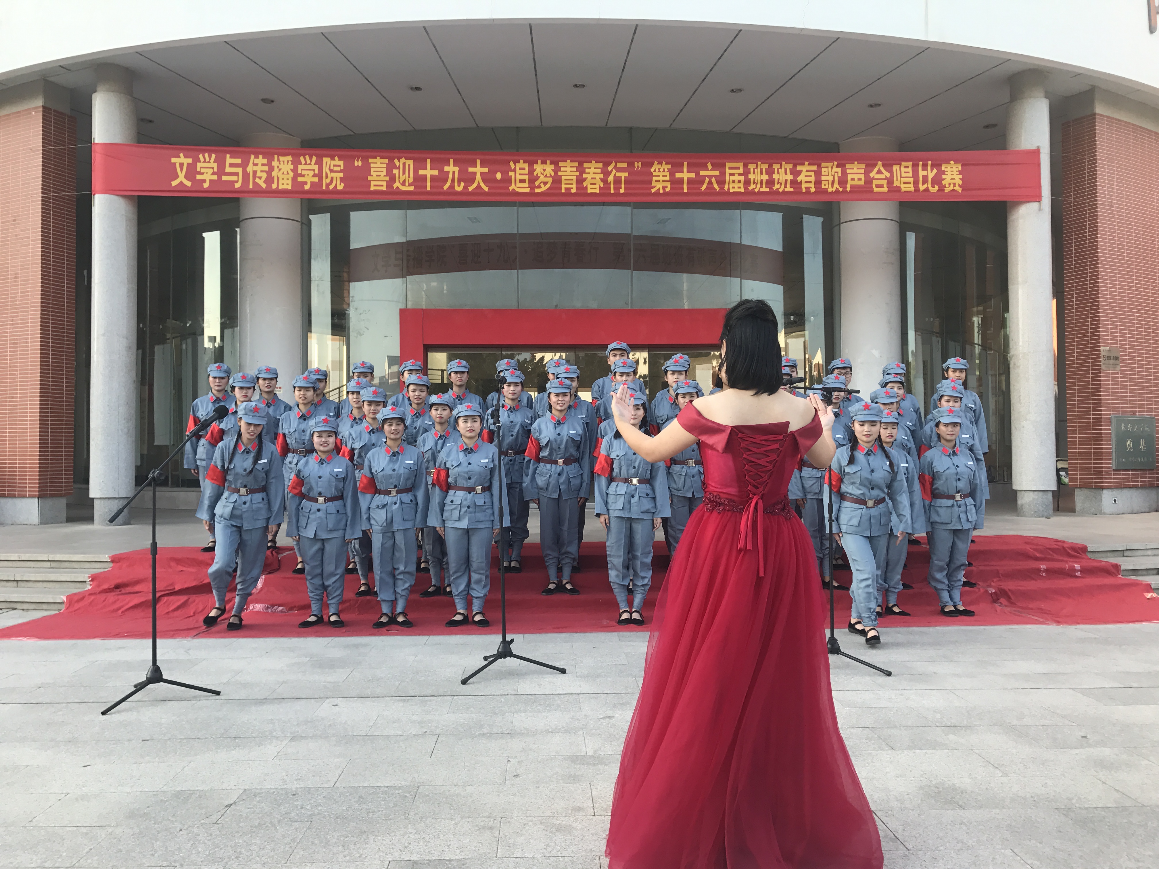 狠狠躁夜夜躁人人爽超碰97香蕉