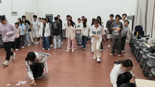 狠狠躁夜夜躁人人爽超碰97香蕉