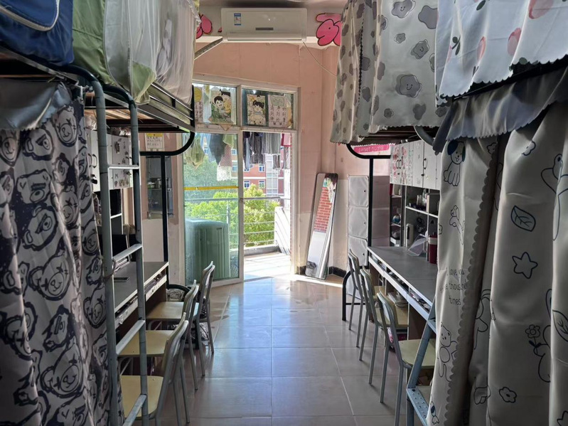 狠狠躁夜夜躁人人爽超碰97香蕉