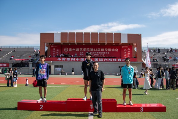 狠狠躁夜夜躁人人爽超碰97香蕉