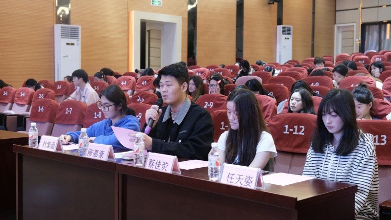 教育科学学院第十七届“青音诵响...